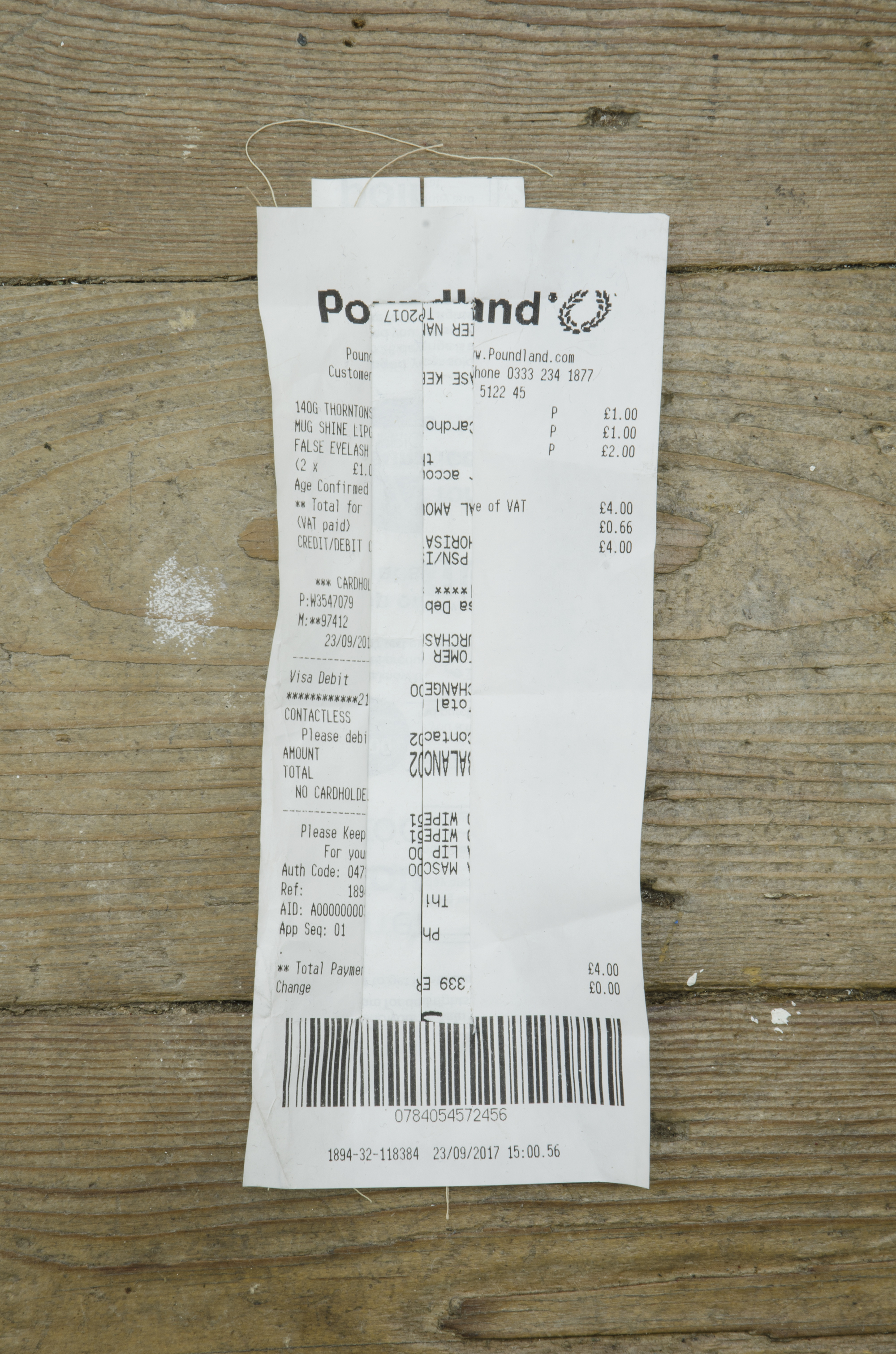 Welt (15)2017eceipt and thread.18 x 6 cm